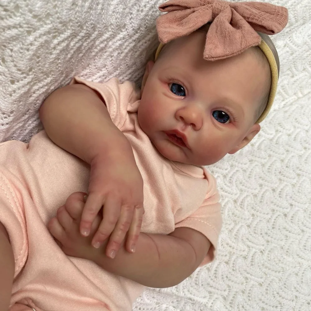 Muñeca bebé realista de 50 cm, hecha de hierba, con cabello pintado a mano.