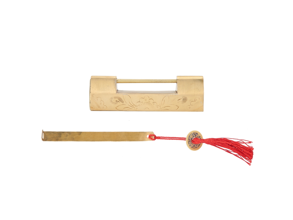 Candado antiguo chino de latón con llave, 6,5 cm, grabado, para joyero/armario, sin marca.
