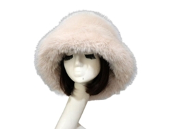 Gorro de invierno para mujer, estilo pescador, modelo 2026, con anillas largas y protección para las orejas, de Macio y Grosso.