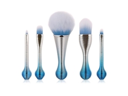 Juego De 5 Brochas De Maquillaje Con Forma De Piruleta En Azul Y Plateado Para Rubor E Iluminador Facial.