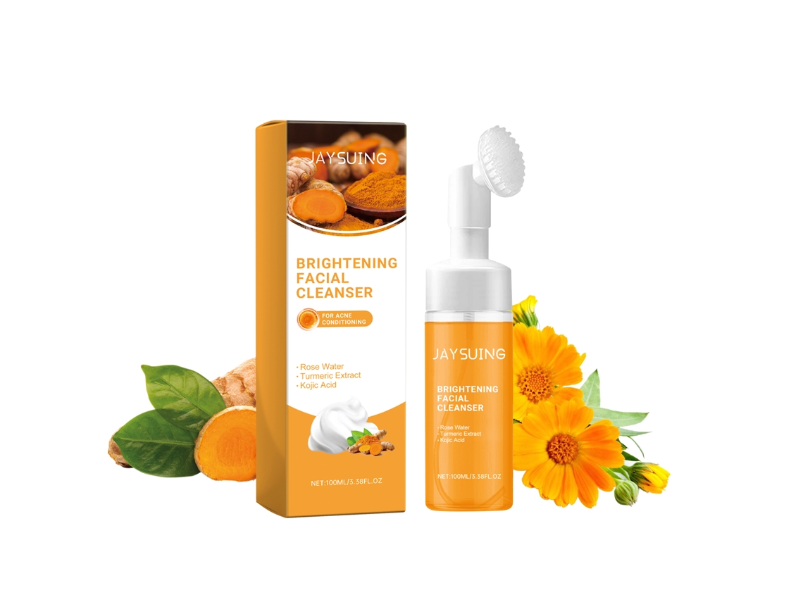 Mousse purificante con cúrcuma para la limpieza facial.