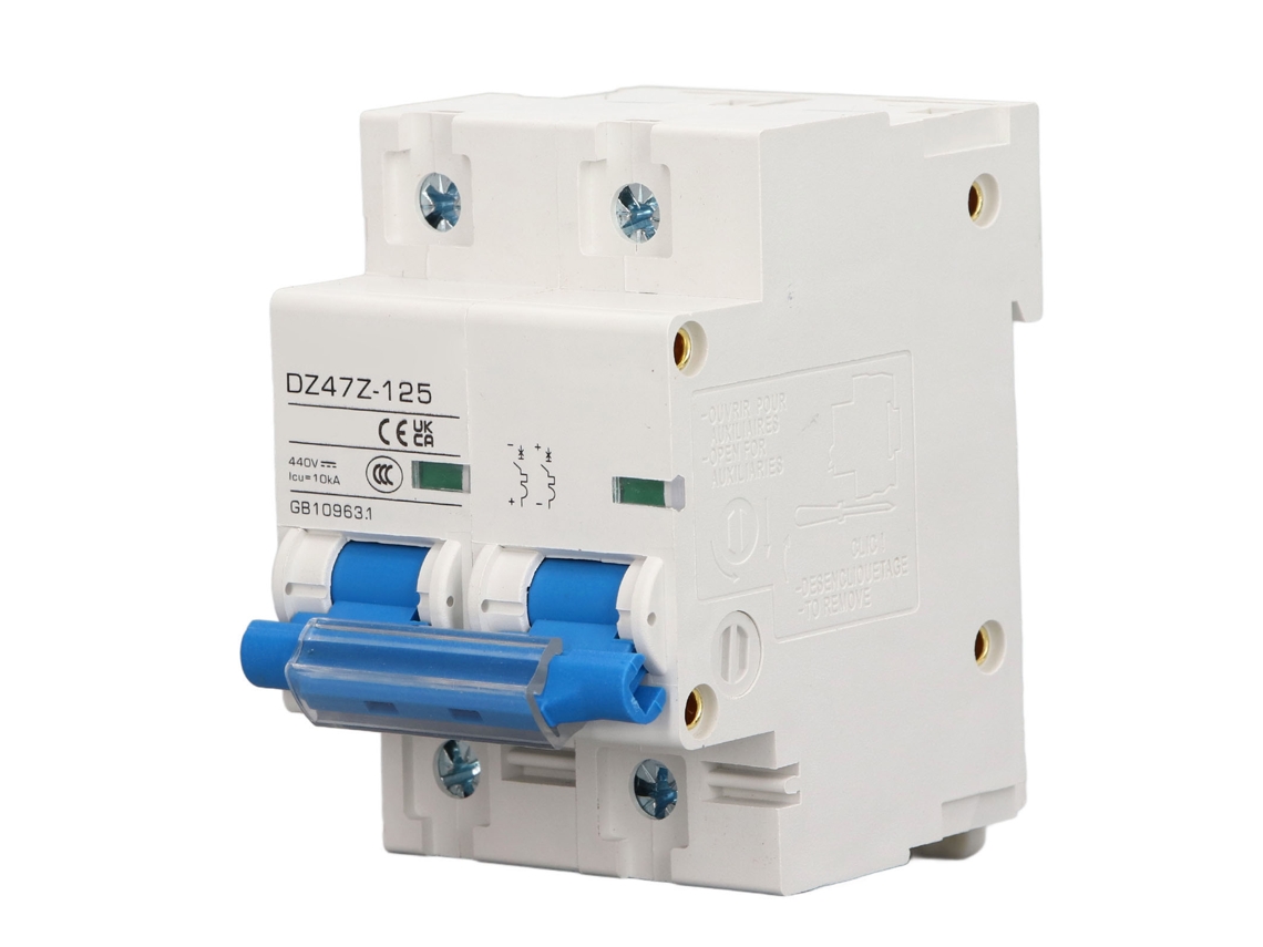 Disyuntor De Cc 10ka 2p Interruptor De Desconexión De Alto Corriente Para Sistema Solar Pv Dc440v D80