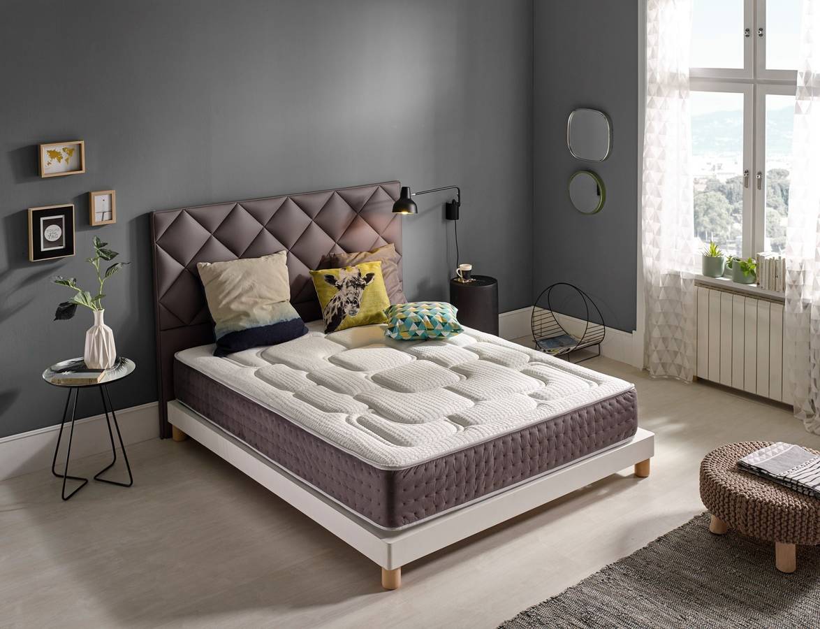 Colchón MATRIS Visco Royal Premium (Espuma RH - 135x200x28cm)