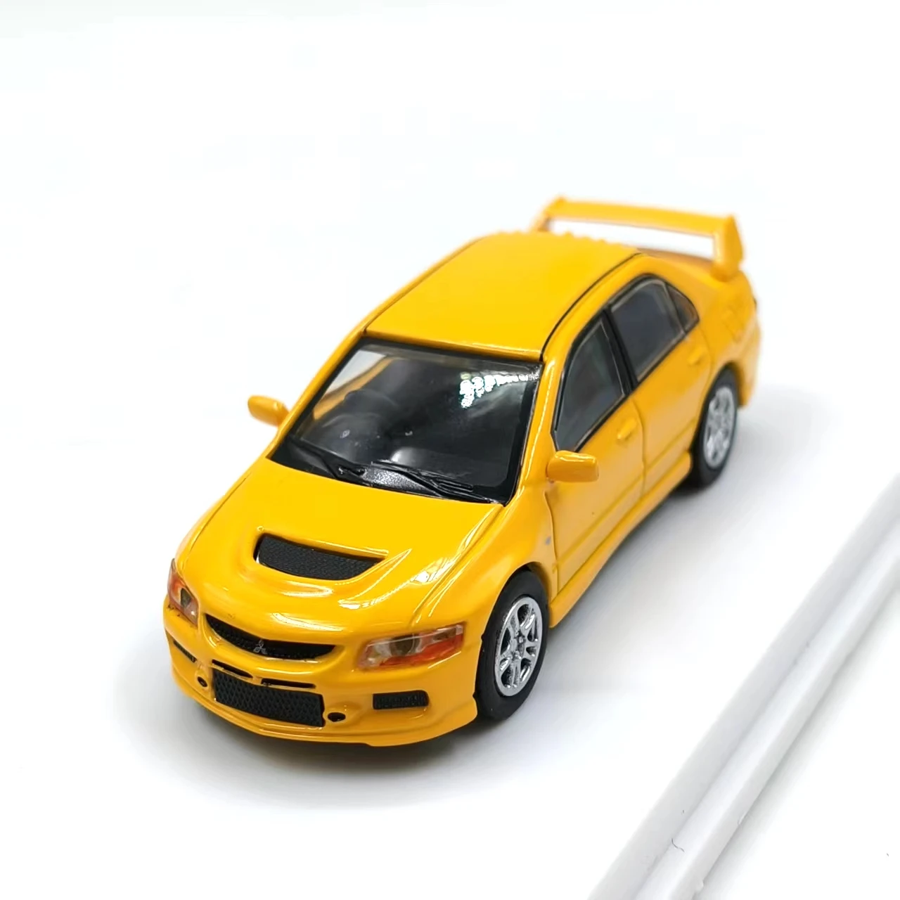 Modelo De Coche De Carreras De Aleación (amarillo)