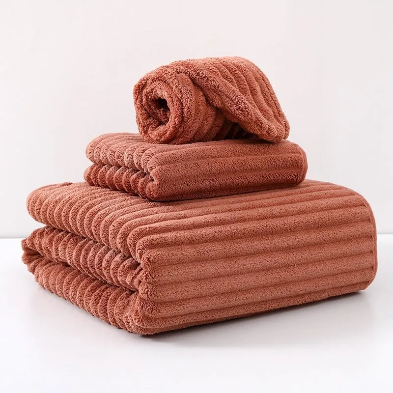 Terciopelo Caramelo Rojo - Toalla Gruesa 3575 Cm (candy)