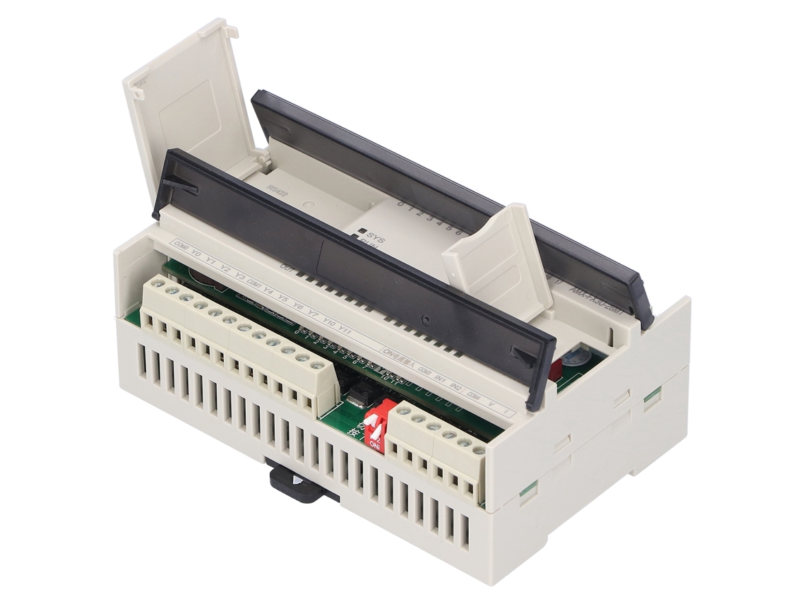 Controlador lógico programable con 16 entradas y 10 salidas.