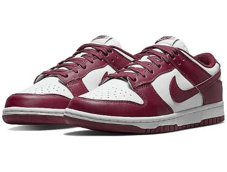 Zapatillas NIKE Dunk Low Mujer (42.5 - Rojo)