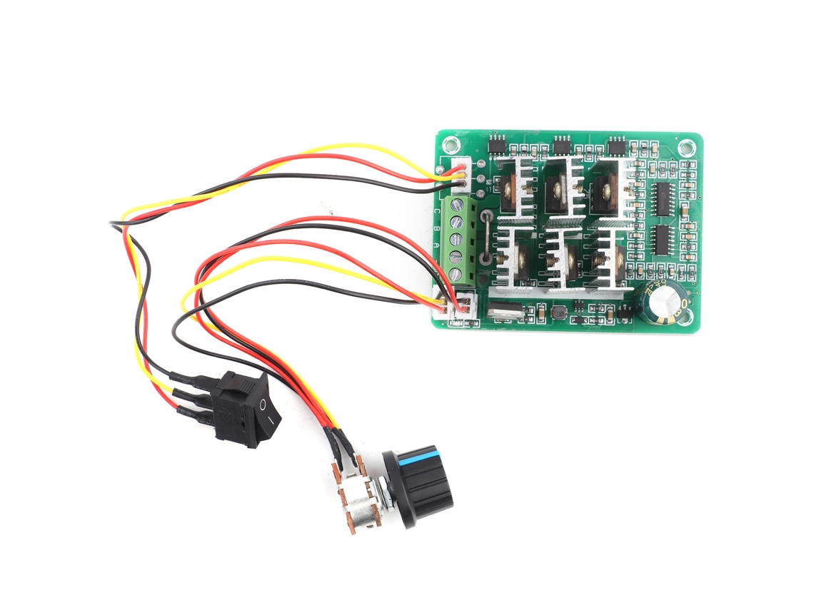 Controlador De Velocidad Para Motor Brushless Trifásico 5v-36v 15a Con Inversión De Sentido
