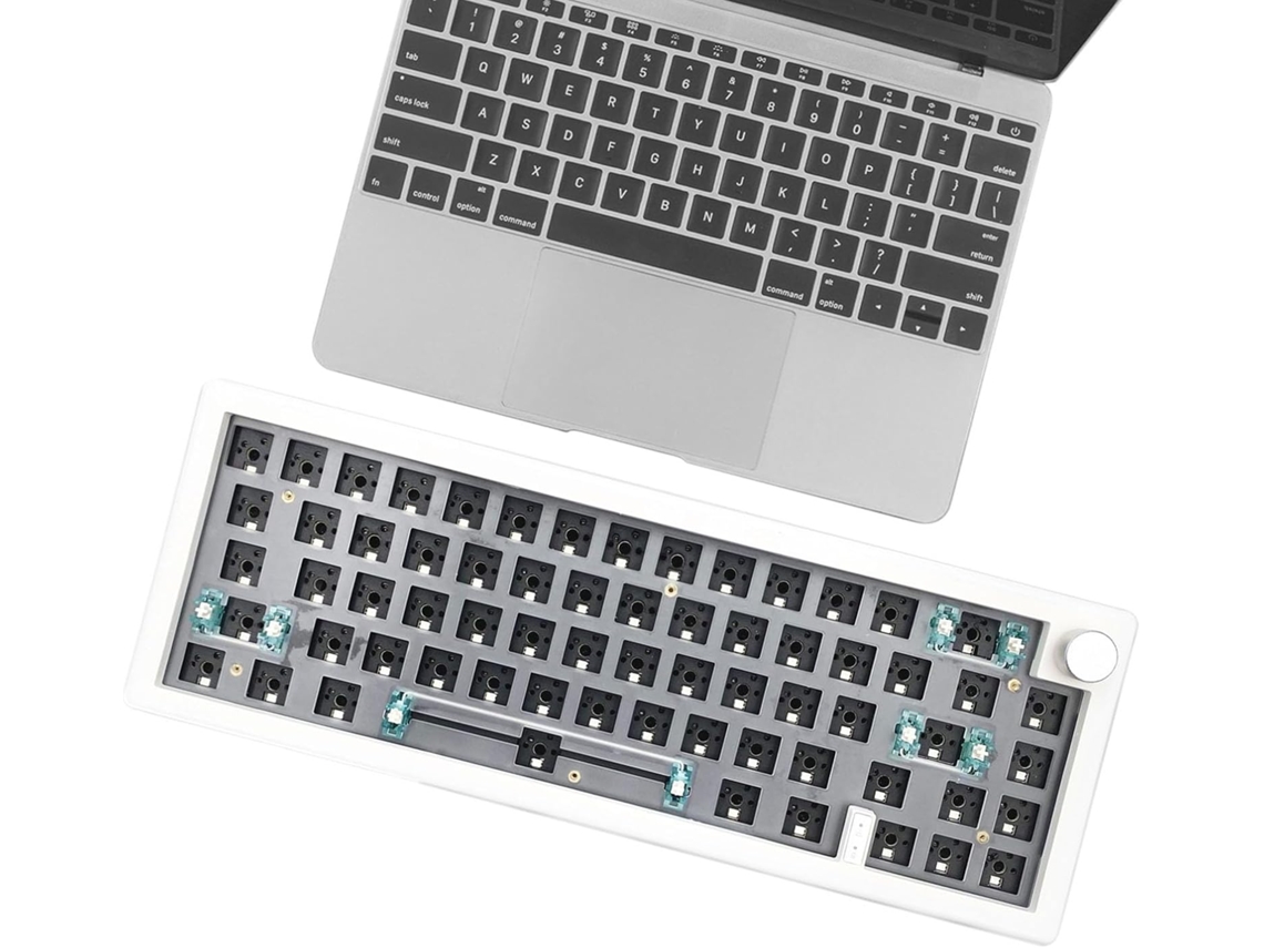 Teclado Portátil Con Cable Estándar Gmk67 Con 67 Teclas Y Distribución Qwer Tradicional.