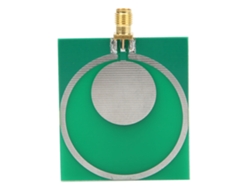 Antena Monopolo Uwb De 3,9-10,5 Ghz Para Posicionamiento Y Comunicación.