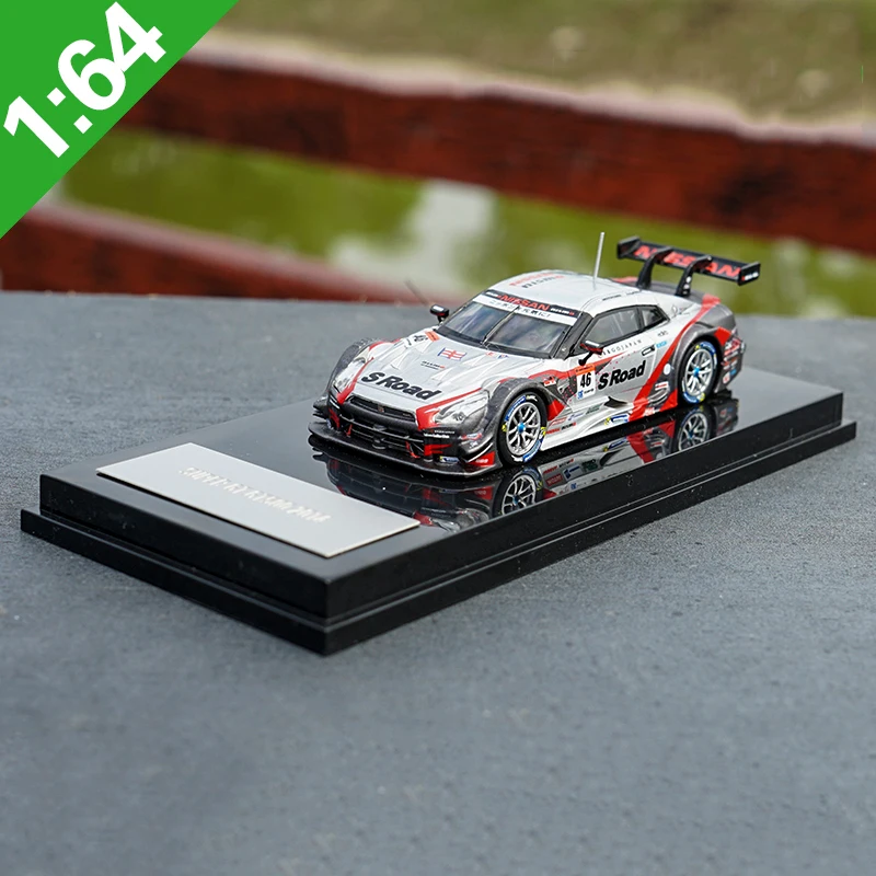 (prateado E Vermelho) Miniaturas De Carros E Carrinhos De Brinquedo Em Liga Metálica Na Escala 1:64