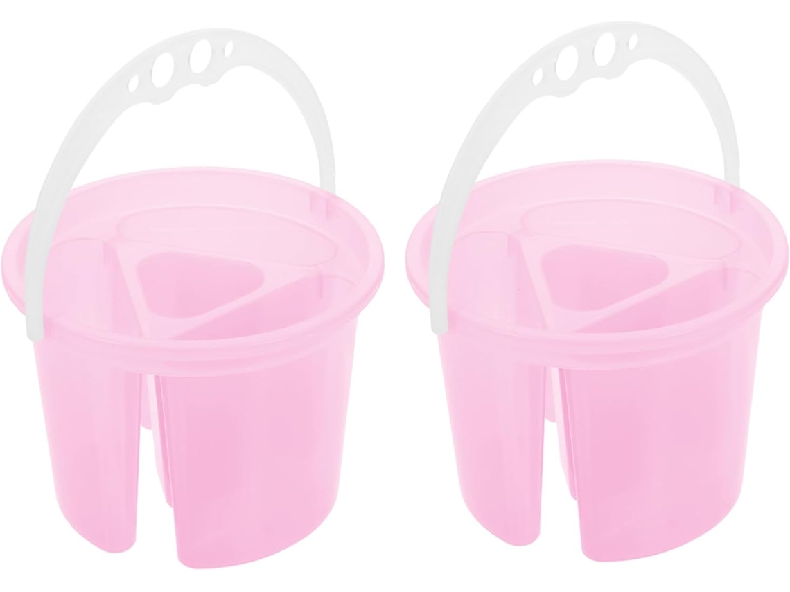 Cubos de plástico para lavar lápices, pinceles de artista y materiales de pintura al óleo.