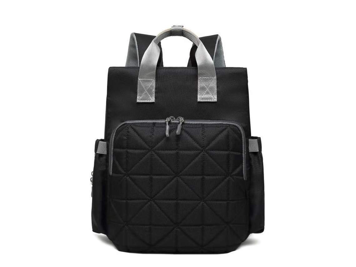 Es Una Mochila De Alta Calidad Para Madres Y Bebés. Cuenta Con Amplio Espacio De Almacenamiento Y Varios Compartimentos, Lo Que La Hace Idea