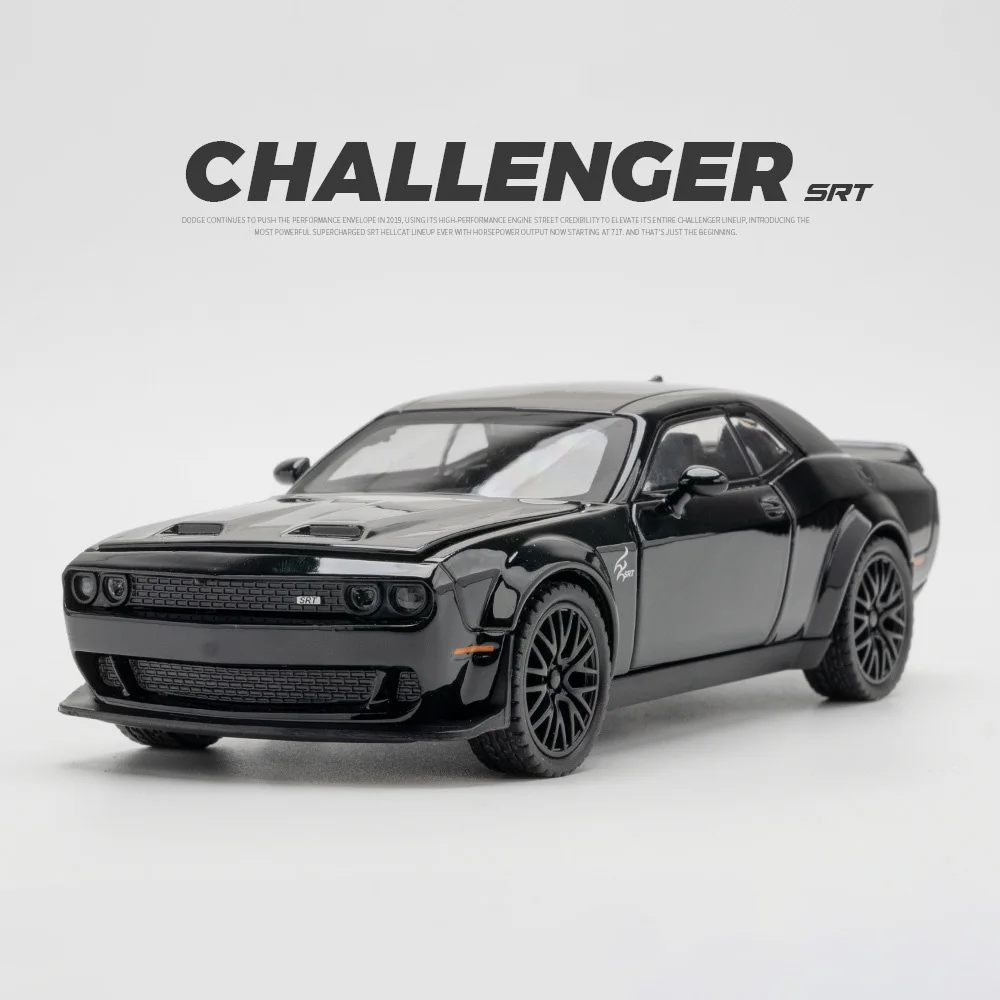 (Black Hellcat) 1:32 - Miniatura de coche de aleación fundida a presión - Función de sonido y luz