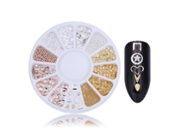 Accesorios para uñas decoradas con pedrería, cristales y apliques de pedrería.