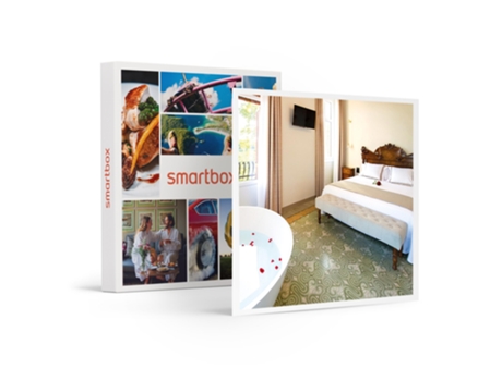 Caja Regalo SMARTBOX Noche en habitación deluxe con bañera, visita a bodega y cava en Bolet Casa Modernista de lunes a jueves