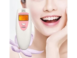 Detector portátil de mal aliento. Analizador de olores y halitosis. Aparato de salud para diagnóstico bucal.