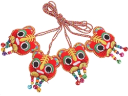 Colgantes Decorativos Coche Diseño Tigre Juego 4 Ligeros Multifuncionales Decoración Interiores Tela Roja Año