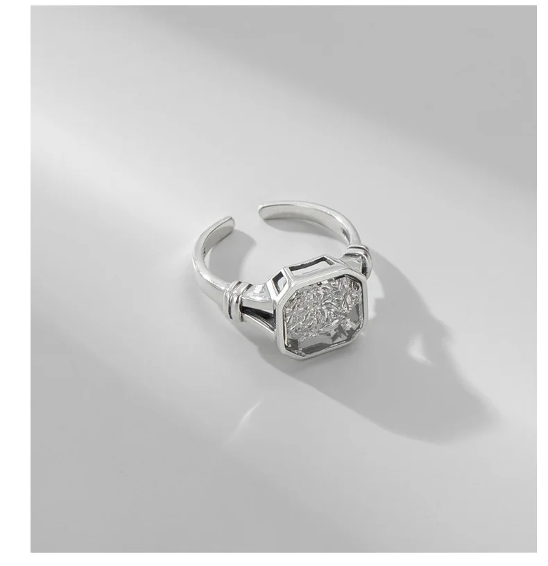 Lujoso Anillo De Circonita Cuadrada Aaa Brillante Para Mujer