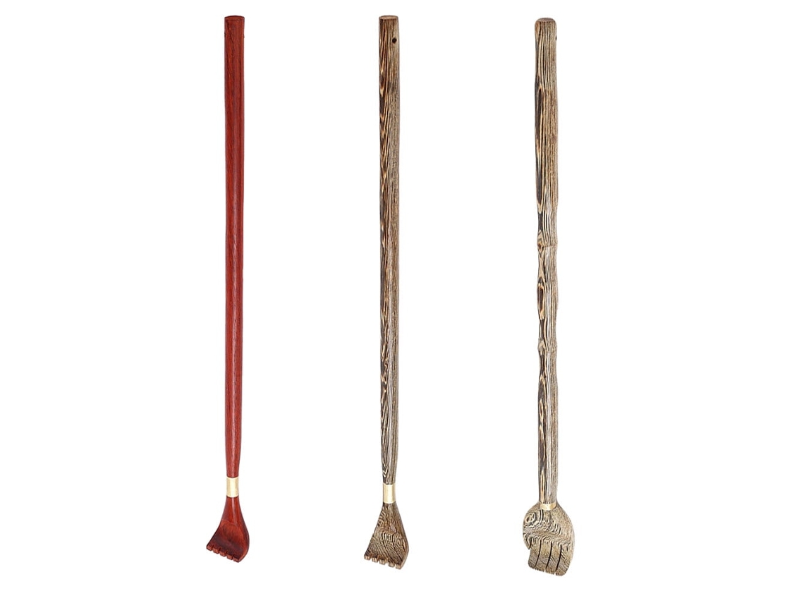 Barra de masaje elaborada con raíz de madera, para masajes corporales y de espalda.