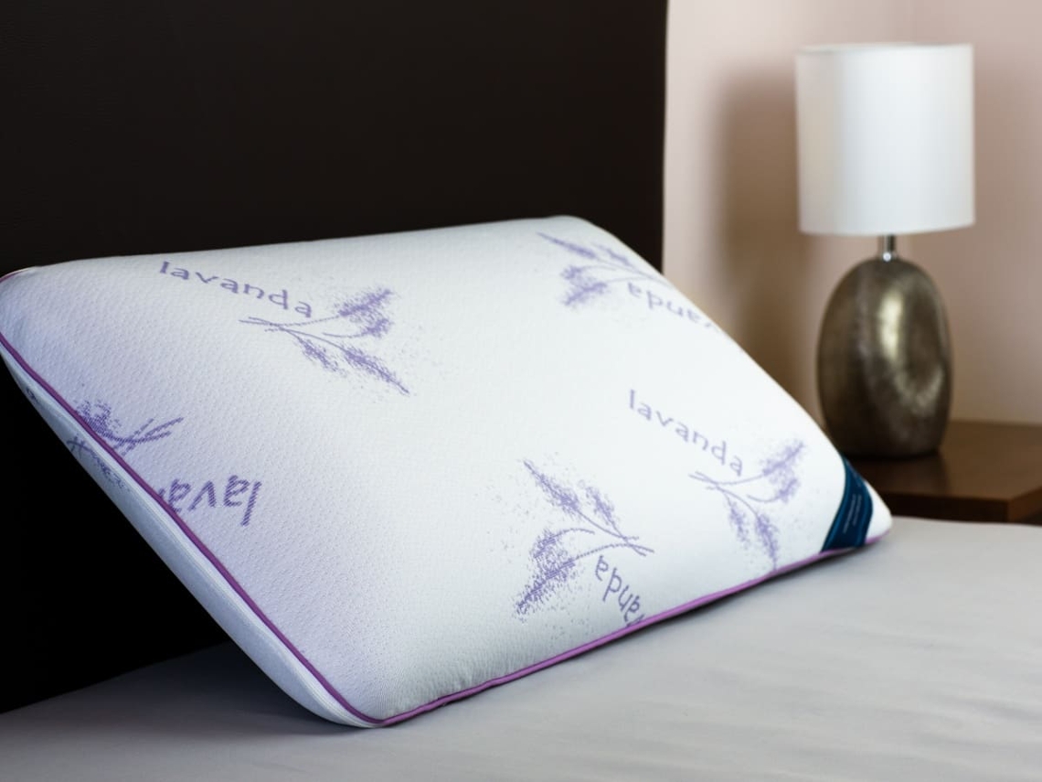 Almohada Viscoelástica Núcleo Luxe Lavanda 75 Cm Ikon Sleep Firmeza Media