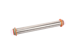 Rodillo de acero inoxidable con grosor y escala ajustables para uso en cocina y panadería.