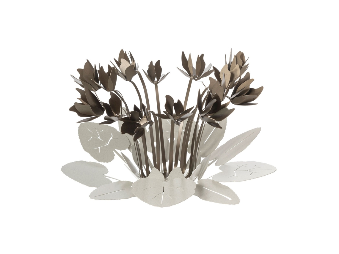 Centro de mesa decorativo Ciclamino de 38 cm de diámetro en hierro marfil y bronce, diseño floral moderno para mesa o salón, fabricado en Italia. Arti Mestieri