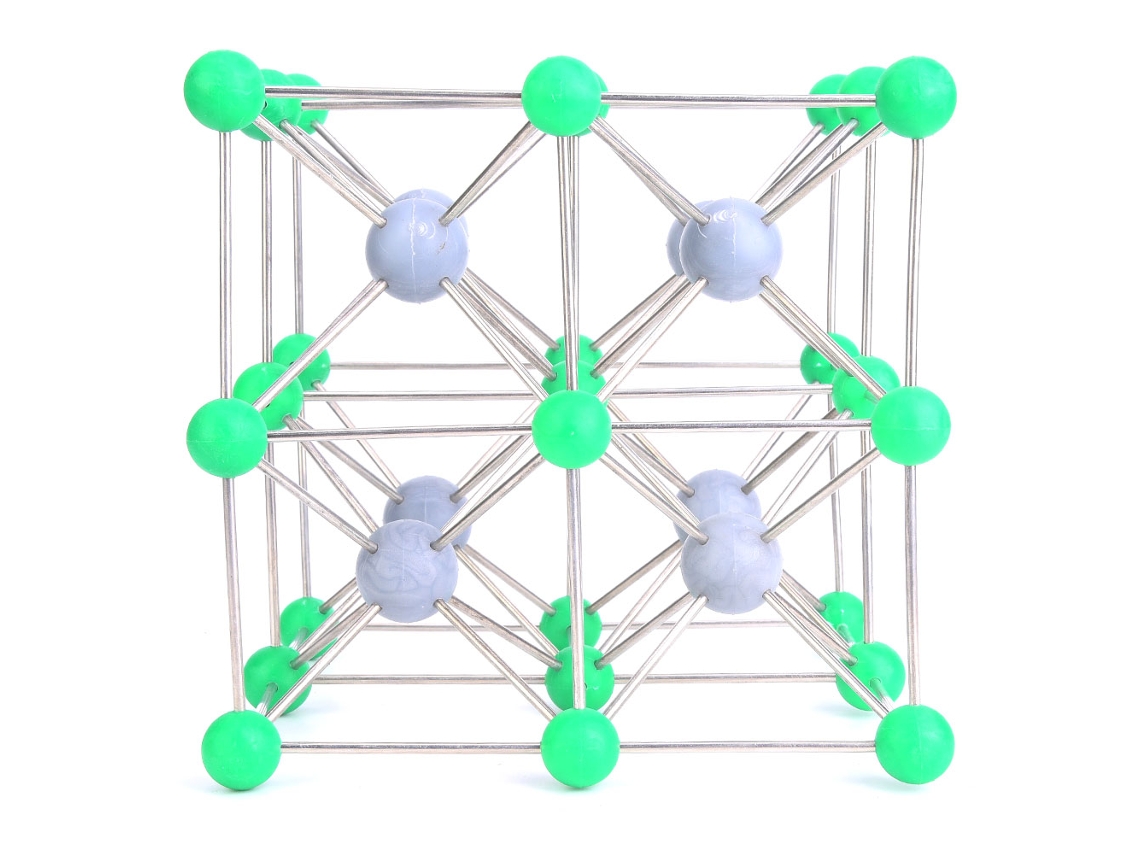 Modelo De Estructura Molecular Del Cloruro De Cesio - Herramienta Educativa - Equipo Químico