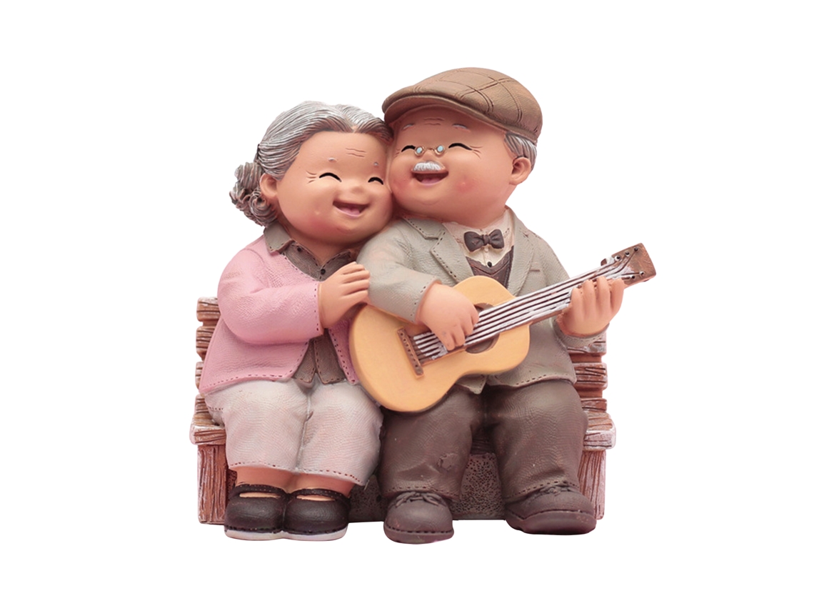 Figurita de resina de una pareja de ancianos para aniversario de bodas.