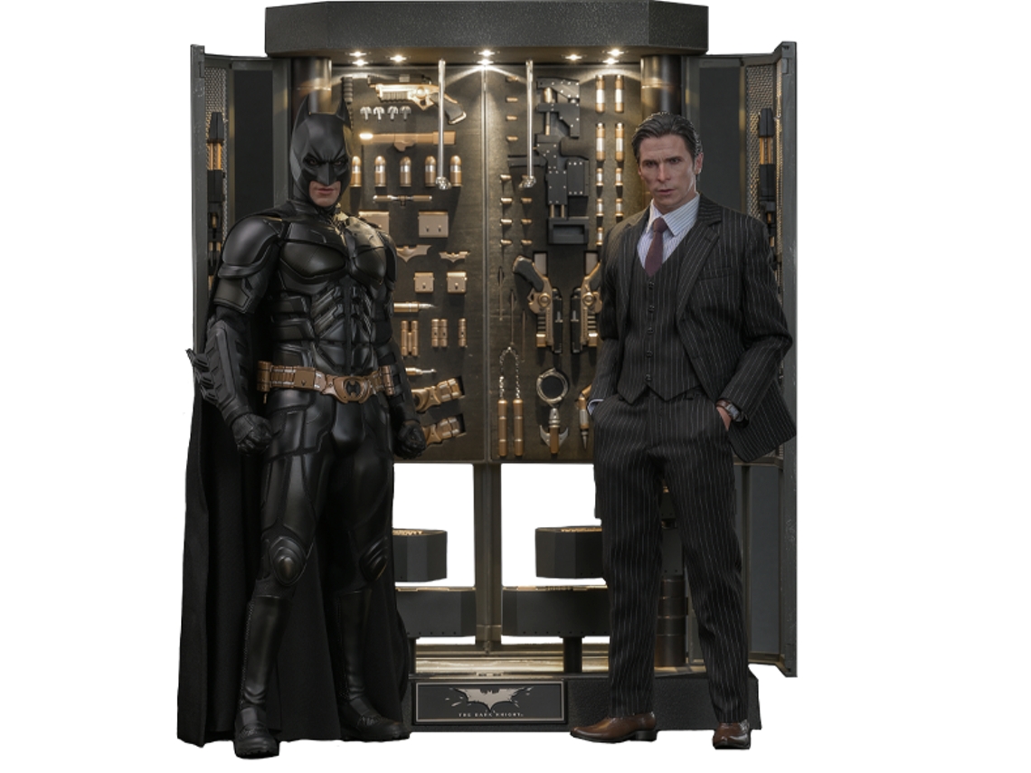 Figura Hot Toys MMS750 - DC Comics - Batman The Dark Knight - Batman Armory Bruce Wayne