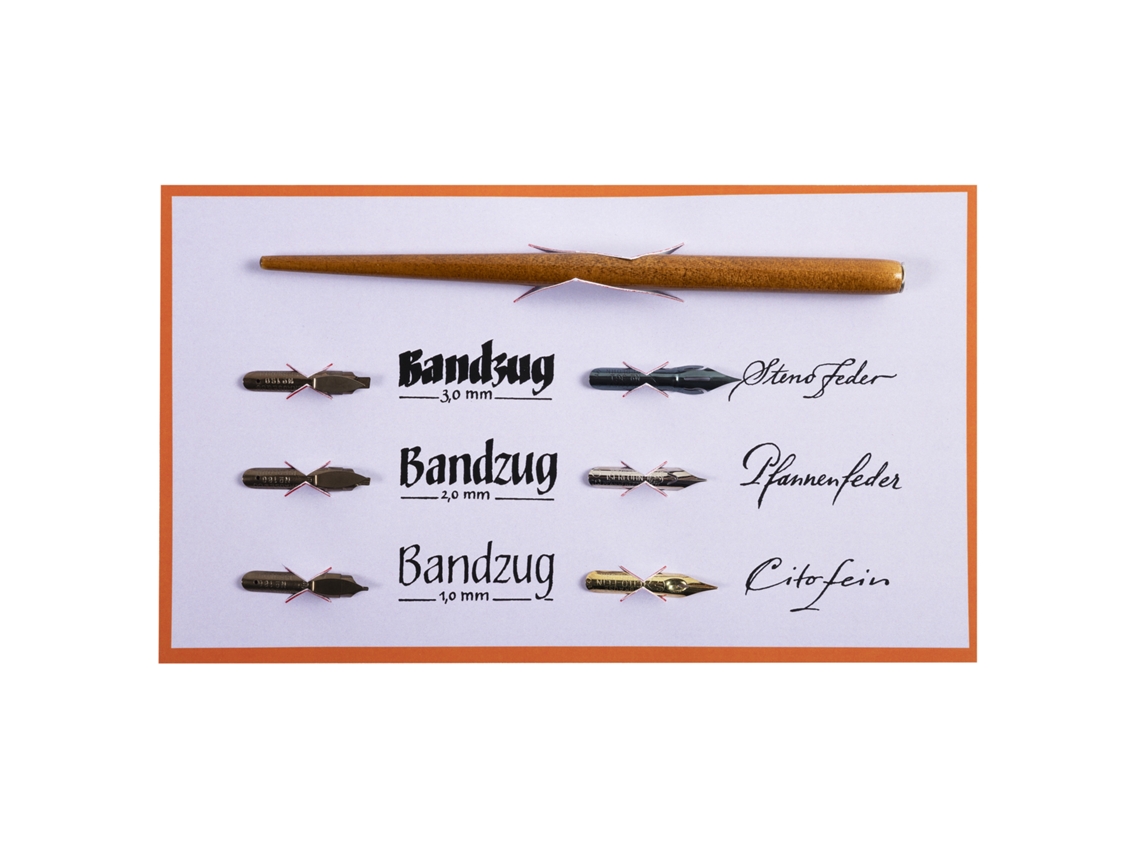 Kit de caligrafía con 1 portaplumillas de madera y 6 plumillas de escritura BRAUSE