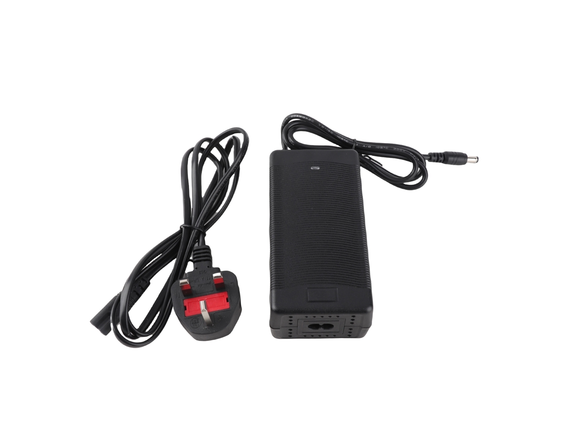 Cargador de batería para scooter de 54,6 V y 2 A con conector DC2.1 | SIN MARCA