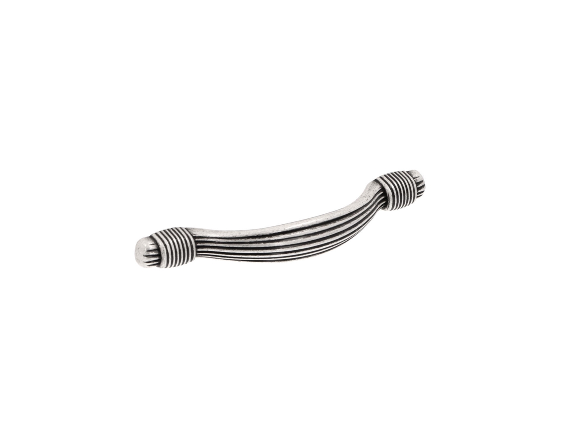 Tirador para muebles de aleación de zinc. Estilo clásico. Distancia entre centros 96. Cambio de hardware en plata antigua brillante
