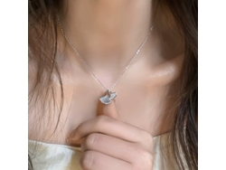 (oro Blanco) Collar De Plata De Ley 925 Con Hoja De Ginkgo: Sofisticado Y De Diseño Elegante.