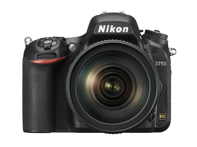 Kit Cámara Réflex NIKON D750 24-120MM F4 VR (24 MP - ISO: 100 a 12 800 - Sensor: Full-Frame)
