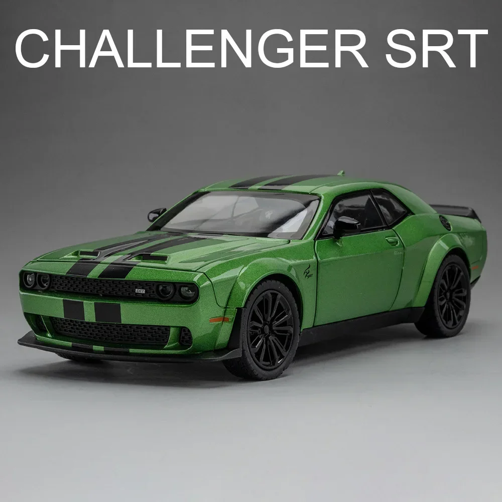 (Green Hellcat) Coche deportivo en miniatura a escala 1:22 con puertas que se abren, luces y música.
