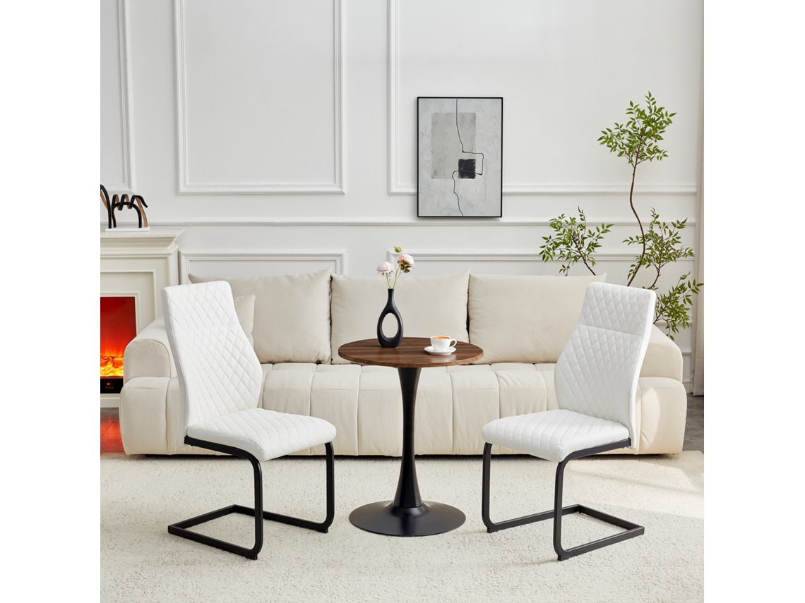 Conjunto De Mesa De Mdf (60 Cm) Con 2 Sillas Blancas En Forma De Diamante Y Estructura De Metal Negro.