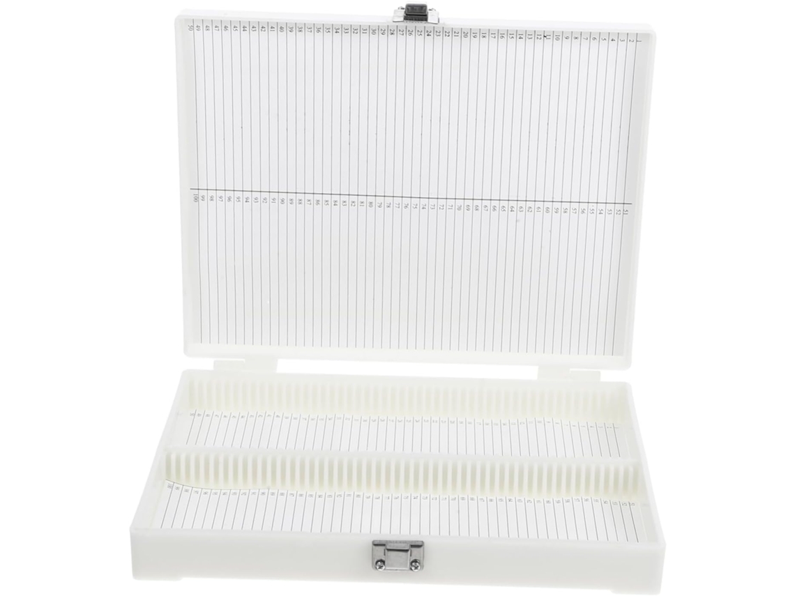 Estuche para portaobjetos de microscopio con compartimentos para almacenar y organizar las muestras.