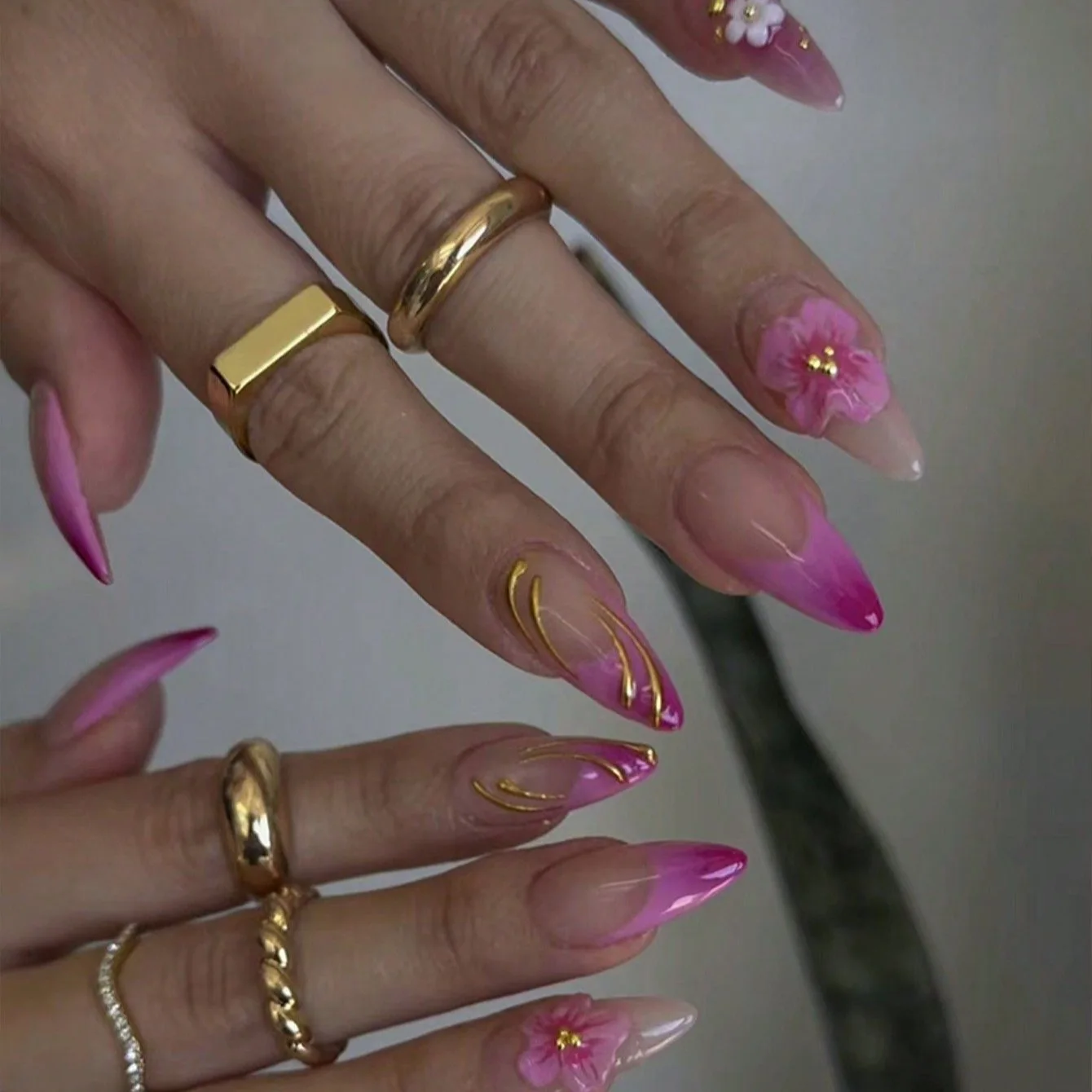 (m-142-l) Juego De 10 Uñas Postizas Largas Francesas Con Forma De Almendra Y Estampado Floral.