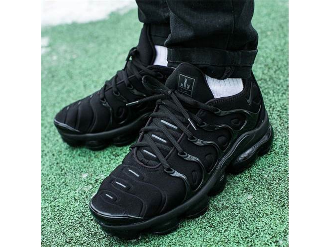 Vapormax plus negro y blanco deals