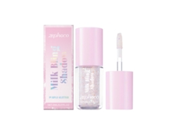 Sombra de ojos líquida nacarada con purpurina rosa y morada.