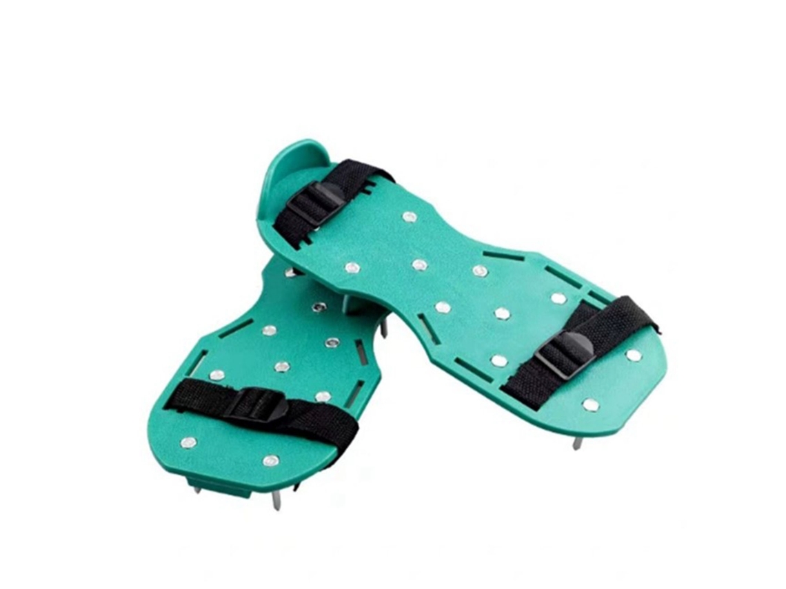 Zapatos aireadores de jardín con púas para el cuidado del césped