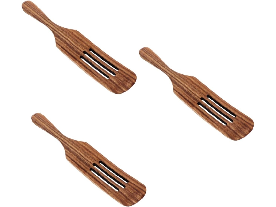 Espátula Para Confeitaria: Um Utensílio Finamente Dourado E Com Superfície Lisa, Seguro Para Uso Em Todos Os