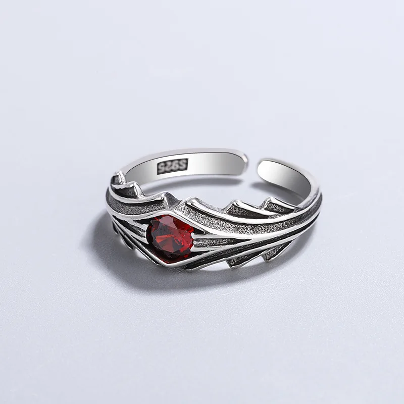 Anillo Con Temática De Anime, Engastado Con Circonita Roja, Un Accesorio De Joyería Exquisito Y De Alta Calidad.