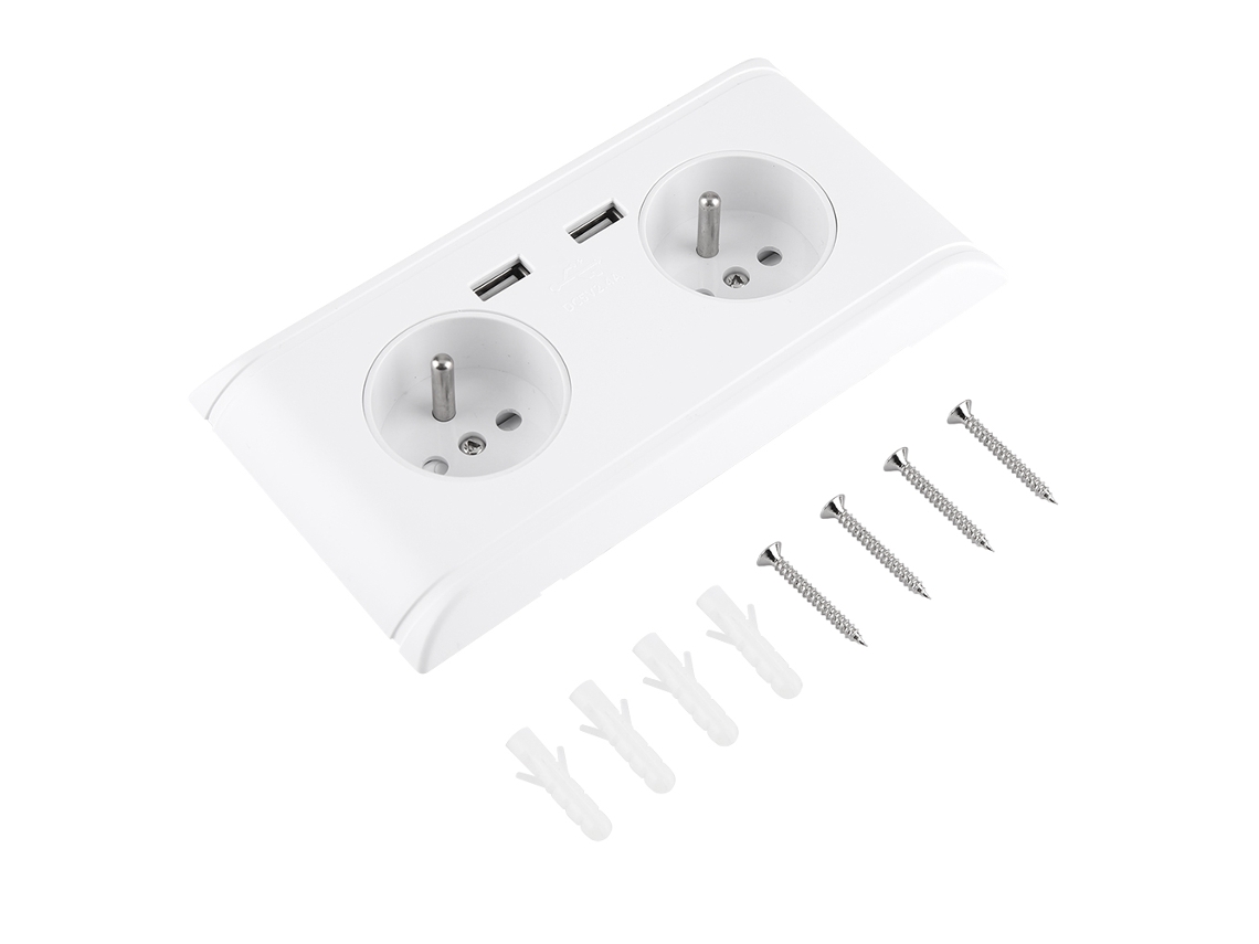 Enchufe de pared multifuncional con dos puertos USB para cargar teléfonos móviles y dispositivos eléctricos (sin marca).