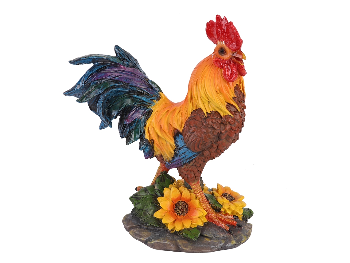 Estatua Decorativa De Un Pequeño Gallo Marrón Rojizo Para La Decoración Del Jardín O Patio.