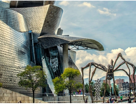 Caja Regalo SMARTBOX Museo Guggenheim Bilbao: 2 Entradas de Adulto Y Tour Al Aire Libre