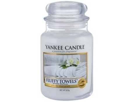 YANKEE CANDLE - Fluffy Towels Candle - Scented candle 104.0g
