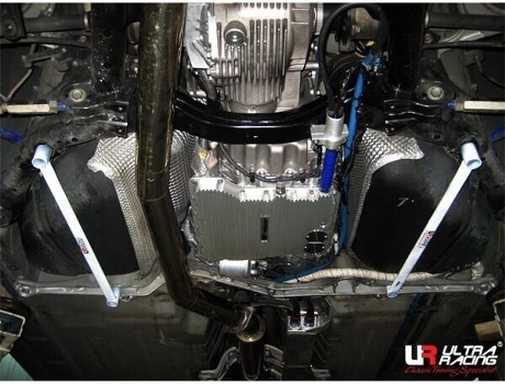 Barra Estabilizadora ULTRA RACING para NISSAN SKYLINE GTR R35