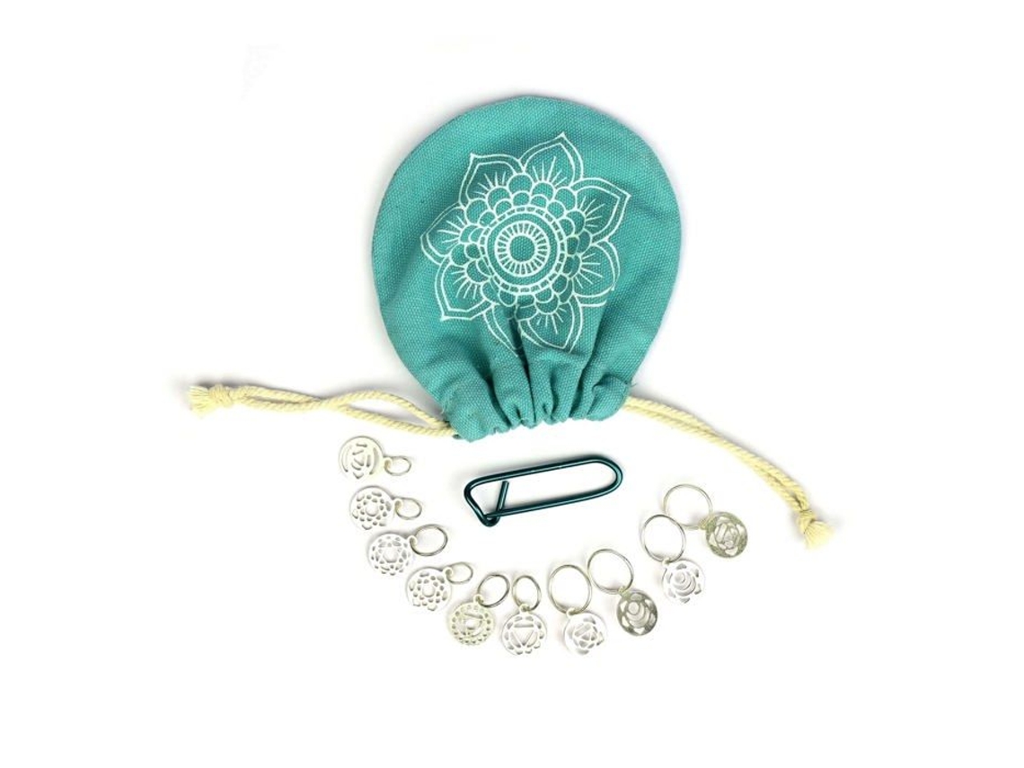 Kp36632 Marcadores de puntadas de chakras de The Mindful Collection, placas de plata esterlina, grandes Knitpro